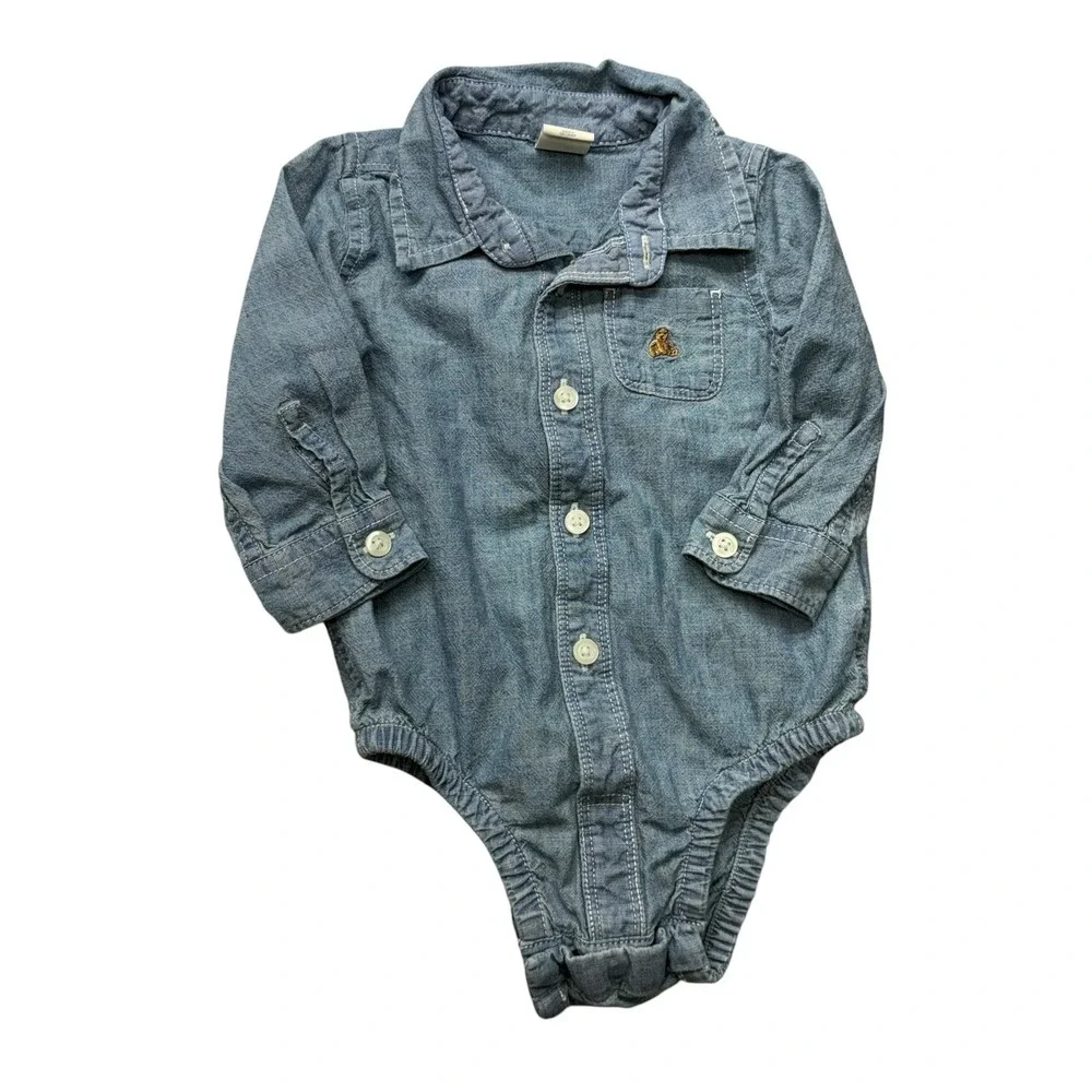 Baby Gap 12-18 Months Chambray Bodysuit Lot Of 2 Embroidered Bear Long Sleeve